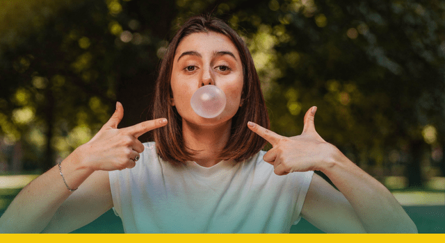 Os 7 hábitos do dia a dia que estão destruindo seus dentes, e ninguém te conta